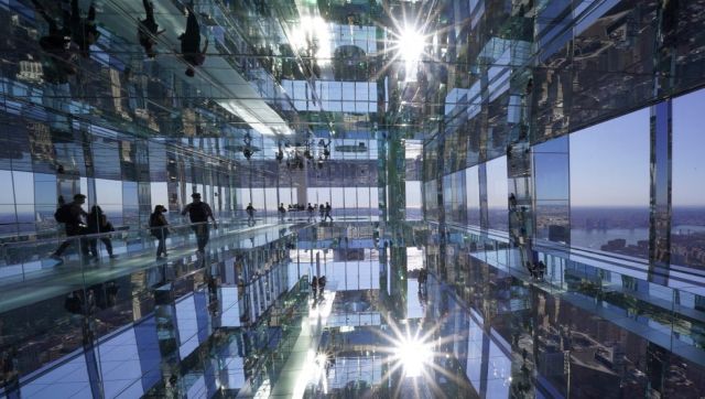 Don't look down! Dizzying glass box observatory allows you to stand on ...