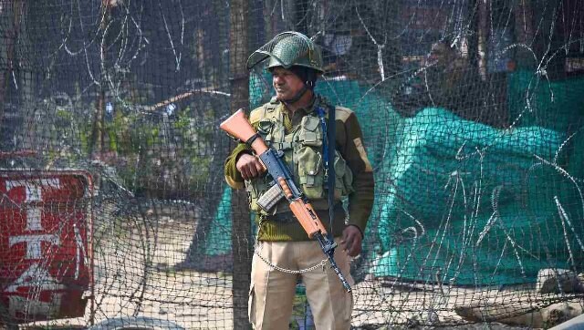 Srinagar: Two militants killed in encounter with security forces in Rangreth area Srinagar: Two militants killed in encounter with security forces in Rangreth area