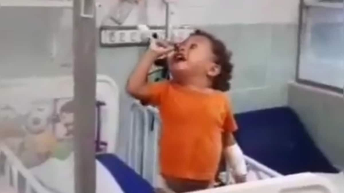 Watch: Brazilian toddler admitted to hospital sings favourite song, wins hearts with his positive spirit