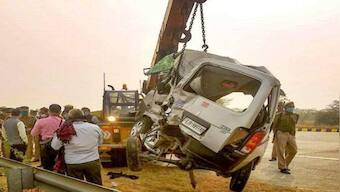 Centre's newest way to address road fatalities, cash rewards for Good Samaritans