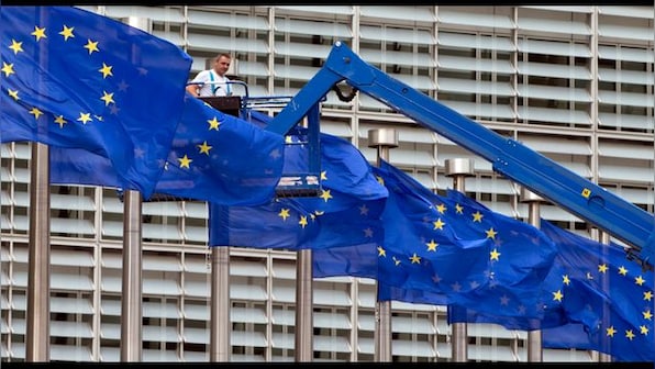 EU member countries reach compromise on gas price cap