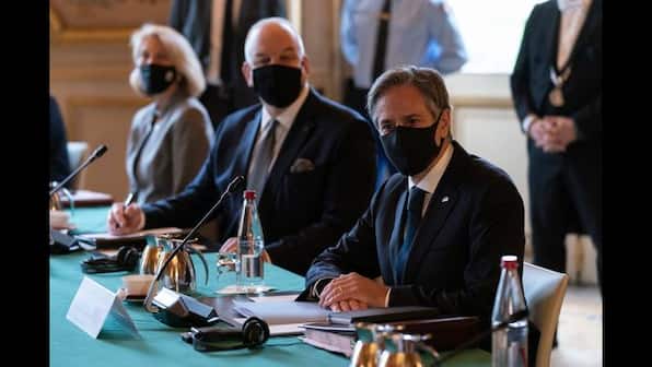 Antony Blinken in Paris: Top diplomat seeks to repair rift in US-France relations over AUKUS agreement