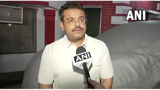 Lakhimpur Kheri violence: Union minister Ajay Mishra's son arrested by SIT after 11 hours of questioning Lakhimpur Kheri violence: Union minister Ajay Mishra's son arrested by SIT after 11 hours of questioning