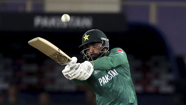 T20 World Cup 2021: Babar Azam, Asif Ali's batting heroics see Pakistan outplay Afghanistan, inch closer to semis T20 World Cup 2021: Babar Azam, Asif Ali's batting heroics see Pakistan outplay Afghanistan, inch closer to semis
