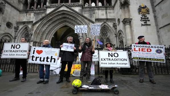 US says Julian Assange could go to Australian prison if convicted in espionage case