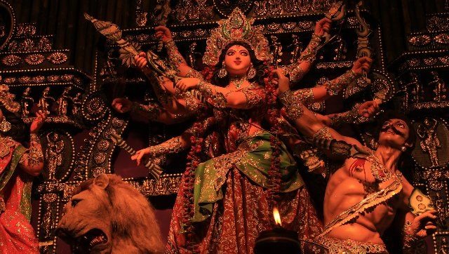 Sadhguru | Navaratri: Making place for the feminine Sadhguru | Navaratri: Making place for the feminine