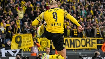 Bundesliga: Dortmund's Erling Haaland to be sidelined 'for several weeks' due to hip flexor injury
