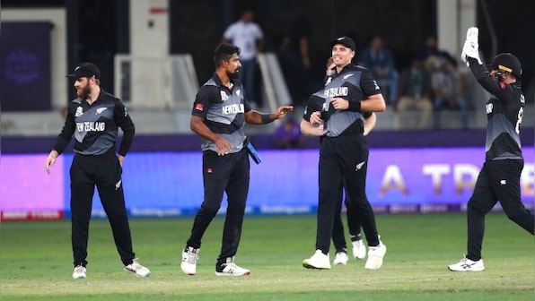 T20 World Cup 2021: New Zealand look to seize semi-final spot against struggling Scotland