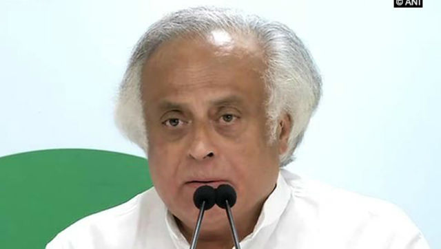 Congress prezident poll: Jairam Ramesh bats for consensus; upholds "prominence" of Nehru-Gandhi family Congress prezident poll: Jairam Ramesh bats for consensus; upholds "prominence" of Nehru-Gandhi family