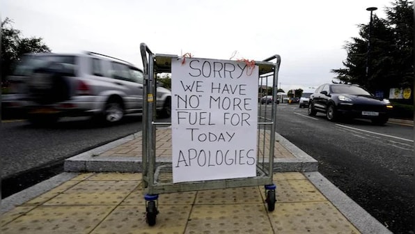 In Fuel Cry: British military starts deliveries to petrol pumps two weeks after panic buying ran them dry