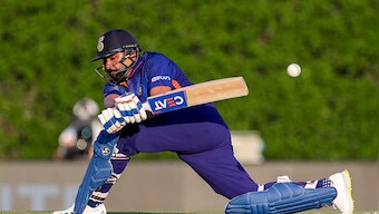 T20 World Cup 2021: Rohit finds his groove, Virat the 'sixth bowler' as India outclass Australia in last warm-up game