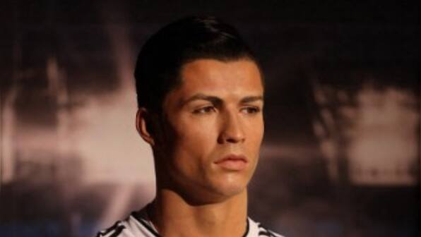 Cristiano Ronaldo wearing 'wrong' shirt at Dubai's Madame Tussauds wax museum