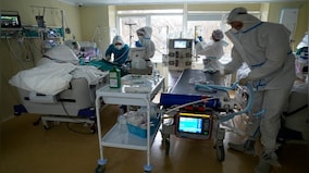 Russia reports first two cases of Omicron COVID-19 variant in travelers who returned from RSA