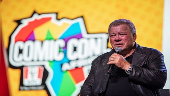 Beam me up, Jeff! William Shatner lends Blue Origin star power