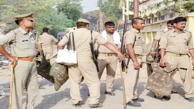 Police use water cannon to stop BJP activists  during protest against SSC scam