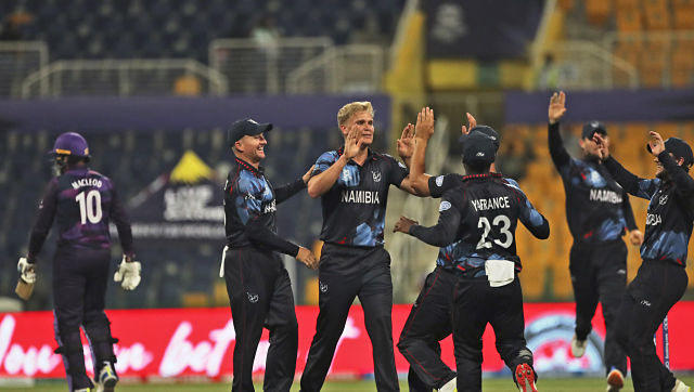 T20 World Cup 2021: JJ Smit, Ruben Trumpelmann shine as Namibia extend impressive run with win over Scotland T20 World Cup 2021: JJ Smit, Ruben Trumpelmann shine as Namibia extend impressive run with win over Scotland
