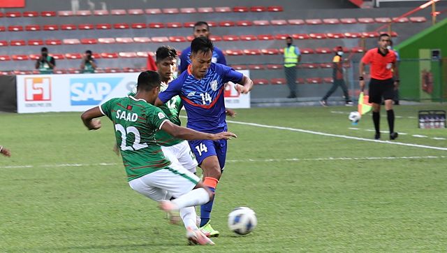 SAFF Championships: 10-man Bangladesh hold India to draw despite Sunil Chhetri's heroics SAFF Championships: 10-man Bangladesh hold India to draw despite Sunil Chhetri's heroics