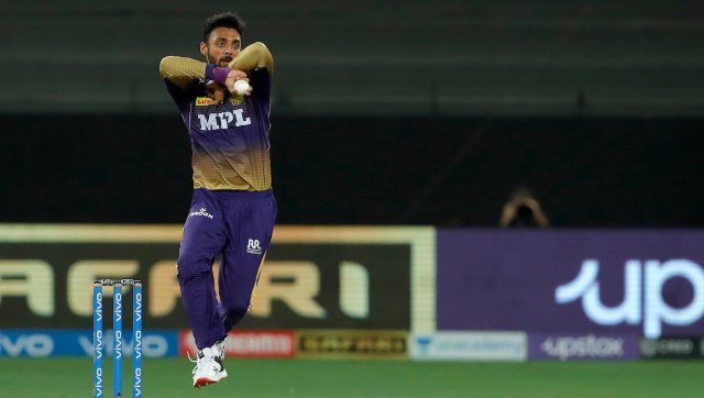 Varun Chakravarthy's dodgy knees are BCCI medical team's biggest headache with T20 World Cup approaching Varun Chakravarthy's dodgy knees are BCCI medical team's biggest headache with T20 World Cup approaching