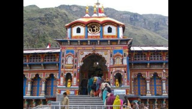 Three dead, Char Dham Yatra halted temporarily as heavy rains lash Uttarakhand Three dead, Char Dham Yatra halted temporarily as heavy rains lash Uttarakhand