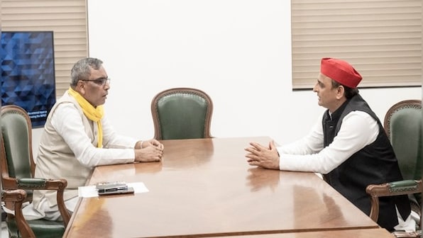 UP Assembly polls: Samajwadi Party joins hand with Om Prakash Rajbhar’s Suheldev Bharatiya Samaj Party