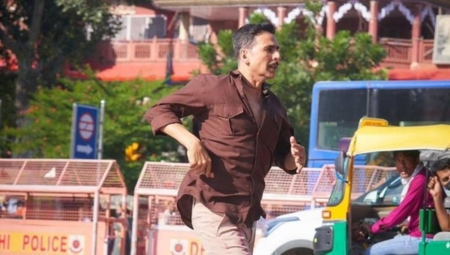 Akshay Kumar films Raksha Bandhan in Delhi's Chandni Chowk, says 'this place brings back memories' Akshay Kumar films Raksha Bandhan in Delhi's Chandni Chowk, says 'this place brings back memories'