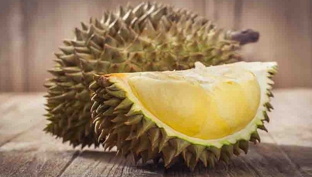 Wake up and smell the Durian: Fruit's pungent smell mistaken for gas leak, prompts panic Wake up and smell the Durian: Fruit's pungent smell mistaken for gas leak, prompts panic