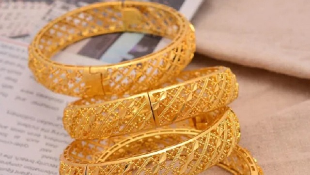 Gold price today: 10 grams of 24-carat gold touches Rs 47,990; silver at Rs 62,300 per kilo Gold price today: 10 grams of 24-carat gold touches Rs 47,990; silver at Rs 62,300 per kilo