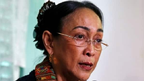 Sukmawati Sukarnoputri, daughter of Indonesia's former president, to convert to Hinduism from Islam