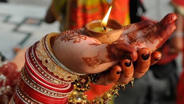 Karwa Chauth 2021: From puja timings to significance, here's all you need to know Karwa Chauth 2021: From puja timings to significance, here's all you need to know
