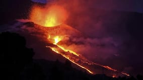 La Palma volcano: Eruption blows open two new fissures, turns 'much more aggressive'