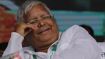 Lalu Prasad returns to political arena after three years, turns up political heat by mocking Congress