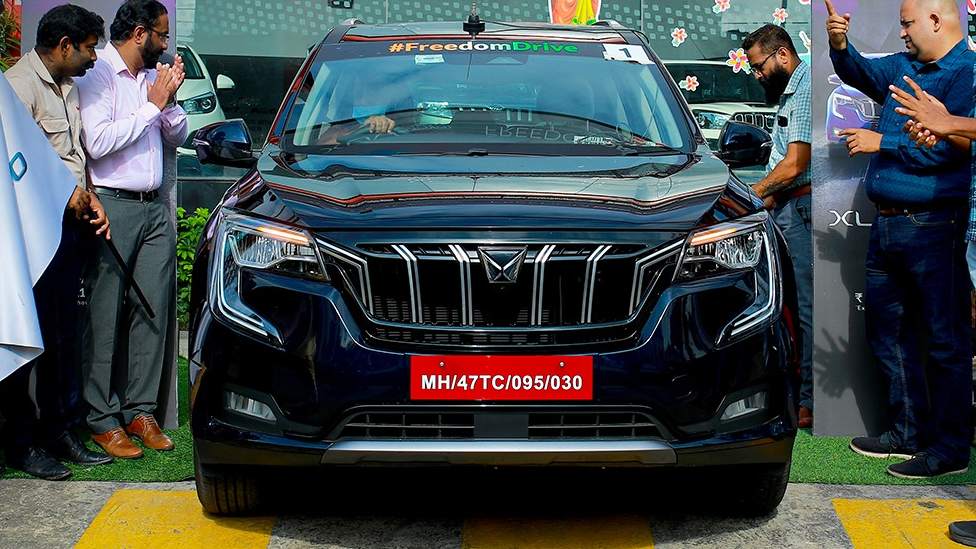 Mahindra XUV700 amasses 50,000 bookings within two days of sales commencing, prices set to rise further Mahindra XUV700 amasses 50,000 bookings within two days of sales commencing, prices set to rise further