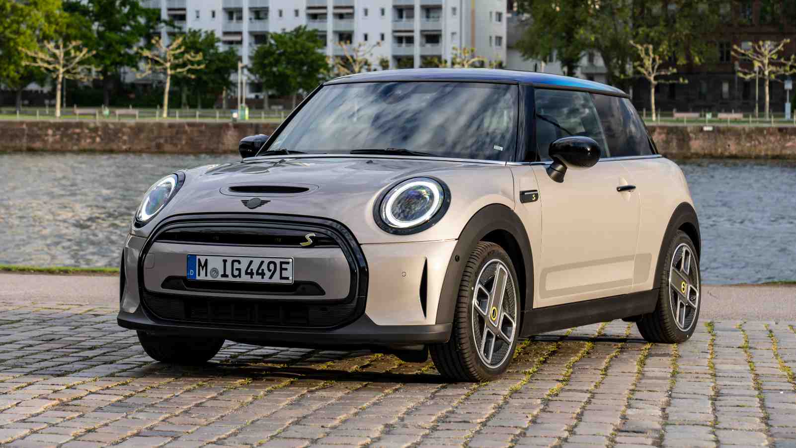 Mini Electric set for India launch in the coming weeks: Has a 32.6 kWh battery, up to 270 km range Mini Electric set for India launch in the coming weeks: Has a 32.6 kWh battery, up to 270 km range