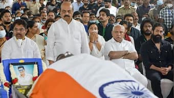 Actor Puneeth Rajkumar laid to rest with full State honours before schedule; authorities cite security concerns