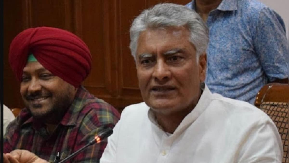 'Good Luck and goodbye Congress': Former Punjab Congress chief Sunil Jakhar quit via Facebook Live