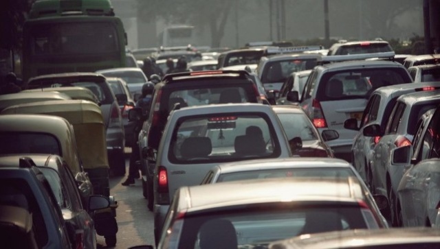 India loses 1.5 lakh lives due to road accidents every year; here is how most of them can be saved India loses 1.5 lakh lives due to road accidents every year; here is how most of them can be saved