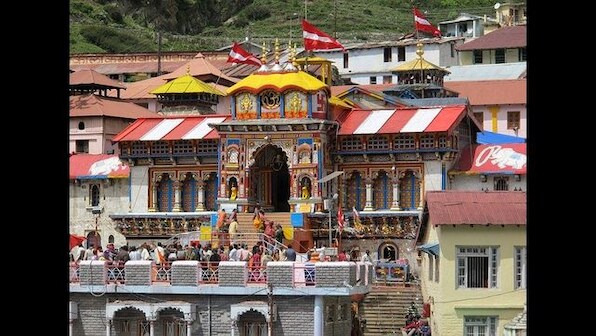 Uttarakhand government moves high court to remove daily cap on Chardham pilgrims