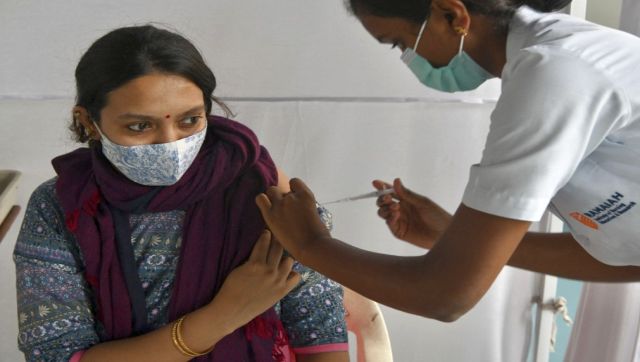 With 38.11 crore, India’s fully vaccinated population surpasses those with one jab With 38.11 crore, India’s fully vaccinated population surpasses those with one jab