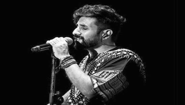 BJP leader files complaint against comedian Vir Das for 'maligning India's image' BJP leader files complaint against comedian Vir Das for 'maligning India's image'