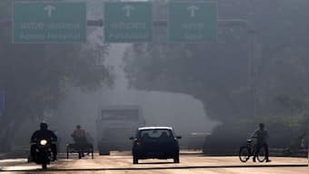 With an AQI of 362, Delhi's air quality continues to be 'very poor'; vehicles banned from entering Capital