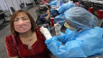 Explained: Why vaccinated people are less likely to spread COVID-19 than the unvaccinated