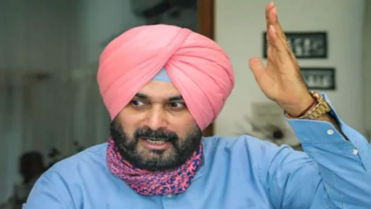 Punjab Advocate General hits back at Navjot Singh Sidhu, accuses him of ‘spreading misinformation’