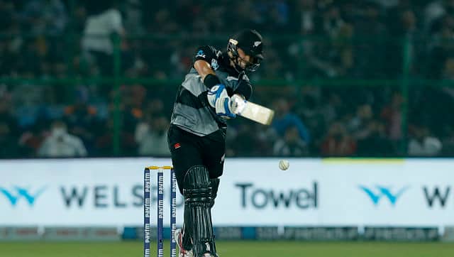 Chapman played his part with a knock of 63 as the Kiwis posted 164/6 on board. Sportzpics