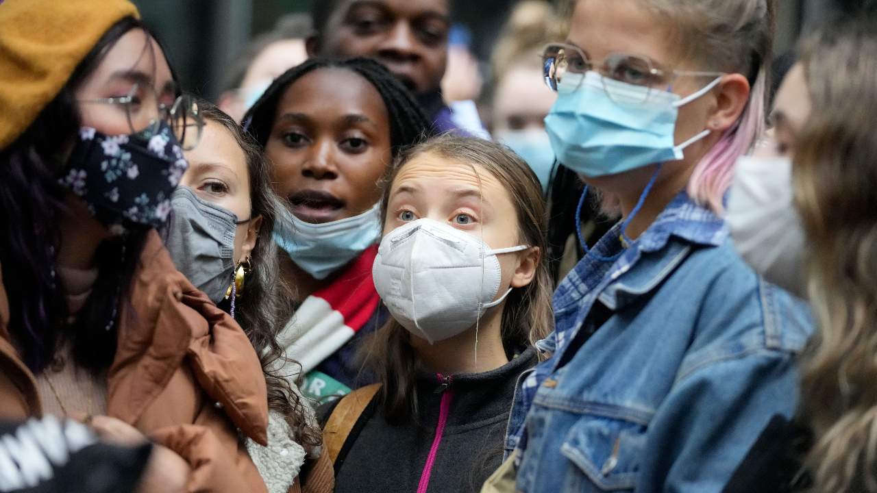 Activist Greta Thunberg says COP26 was a greenwash campaign for business leaders, politicians Activist Greta Thunberg says COP26 was a greenwash campaign for business leaders, politicians
