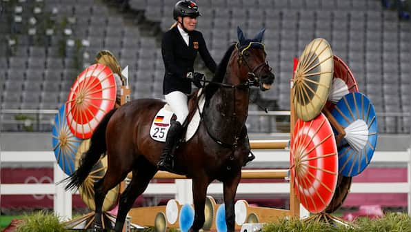 Modern pentathlon's governing body to talk with athletes amid anger over changes