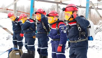 Russia: At least nine dead and dozens trapped in Siberia coal mine fire