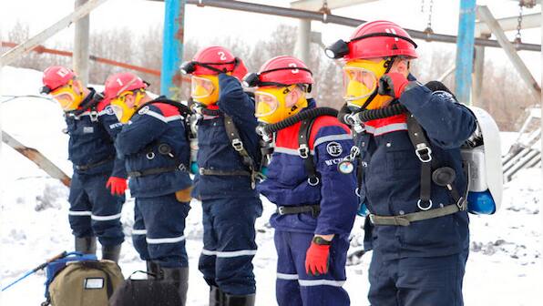 Russia: At least nine dead and dozens trapped in Siberia coal mine fire