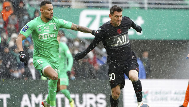 Ligue 1: Lionel Messi sets up PSG comeback win marred by Neymar injury Ligue 1: Lionel Messi sets up PSG comeback win marred by Neymar injury