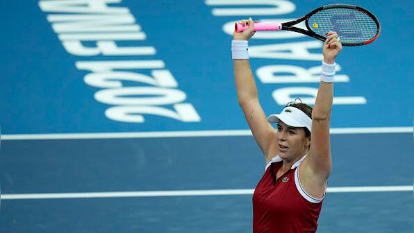 Billie Jean King Cup: Anastasia Pavlyuchenkova leads Russia to semi-finals as holders France knocked out