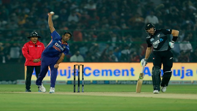 India vs New Zealand: How Ravichandran Ashwin deploys traditional, Test skills in T20 cricket India vs New Zealand: How Ravichandran Ashwin deploys traditional, Test skills in T20 cricket